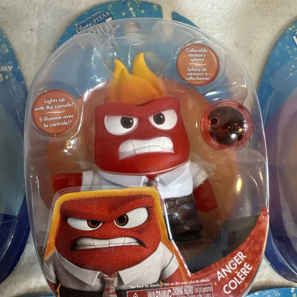 5 Disney PIXAR Inside Out Figures  - Includes Memory ORB Sphere NEW OLD STOCK‎